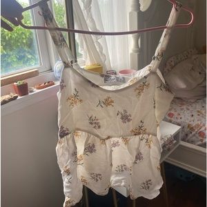 Hollister floral top, flowy and size medium.